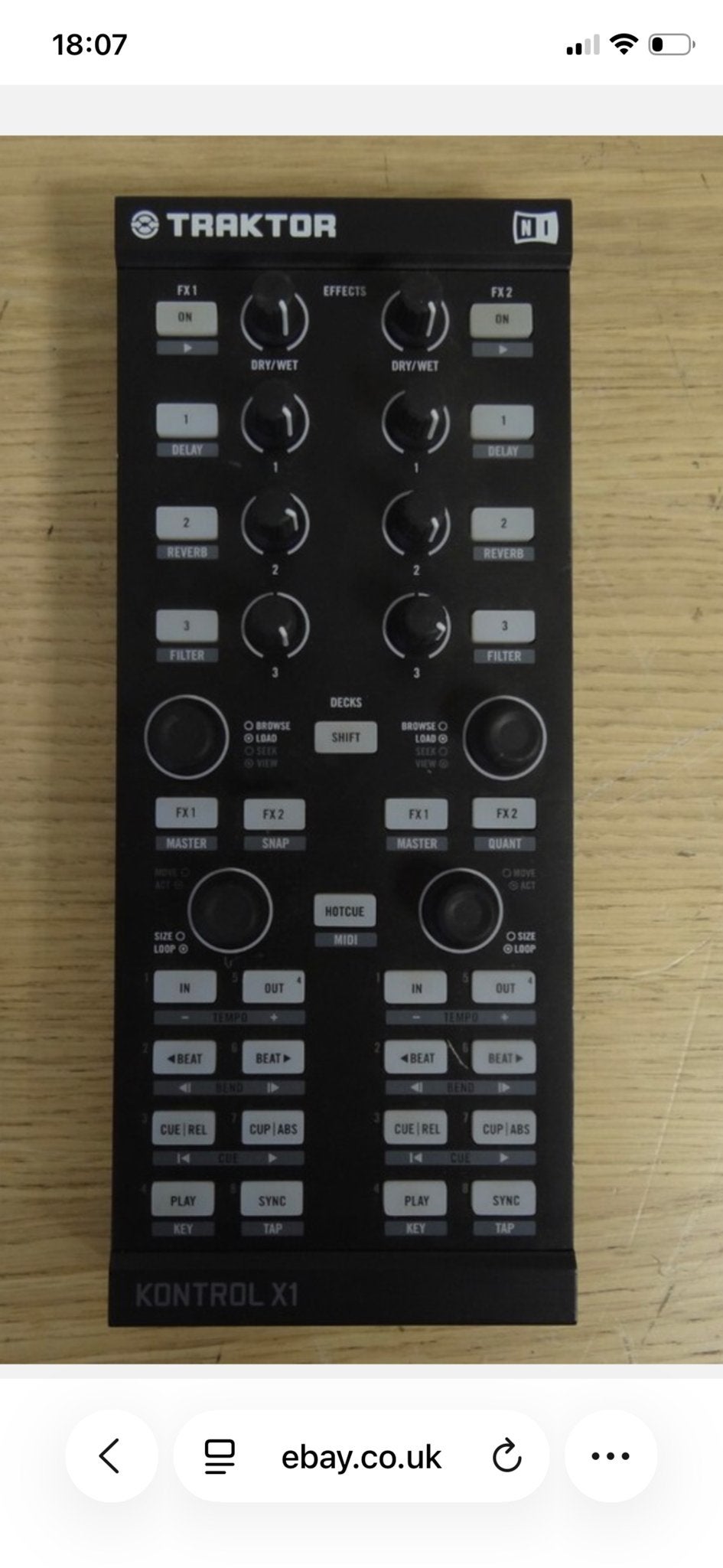 Native Instruments Traktor Kontrol X1 DJ Controller, Muziek en Instrumenten, Ophalen of Verzenden, Gebruikt, Dj-set, Overige merken