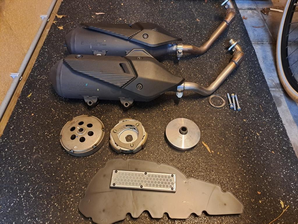 Aprilia SR GT 200 uitlaat 2x, vario, luchtfilter, koppeling, Ophalen, Nieuw