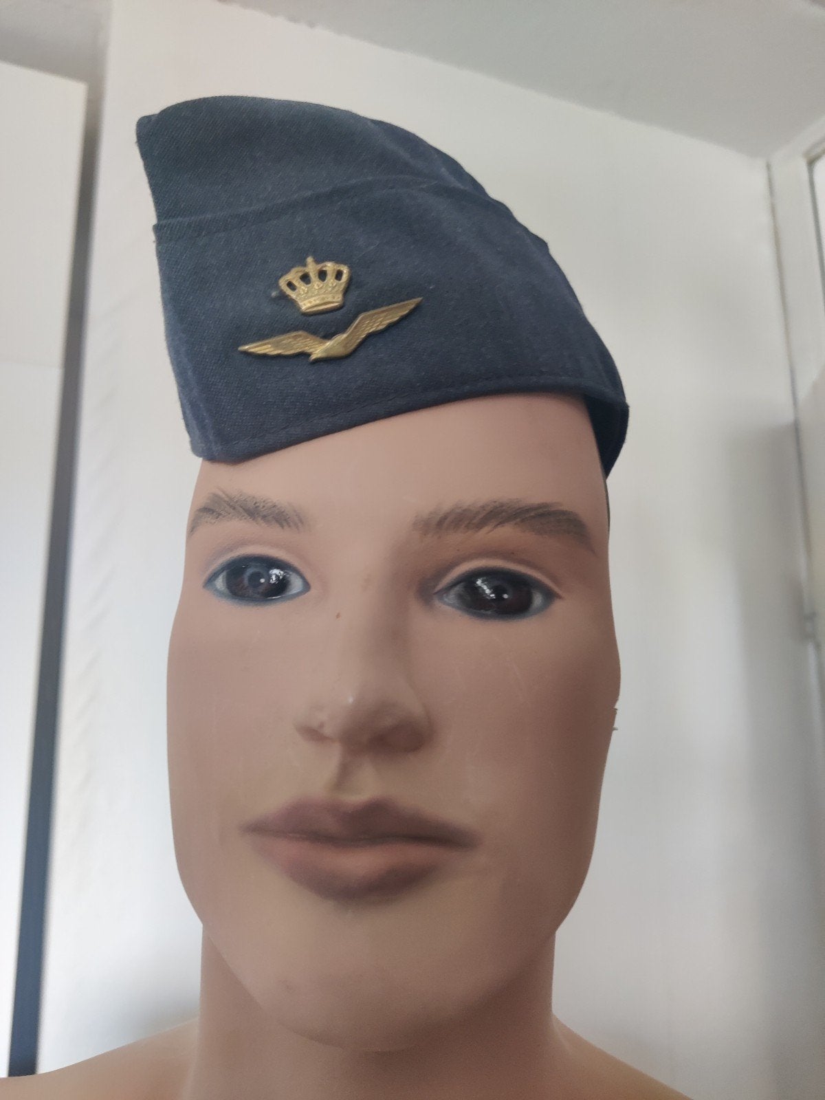 Vintage KLU Baret/Veldmuts met Embleem - 1984, Ophalen of Verzenden