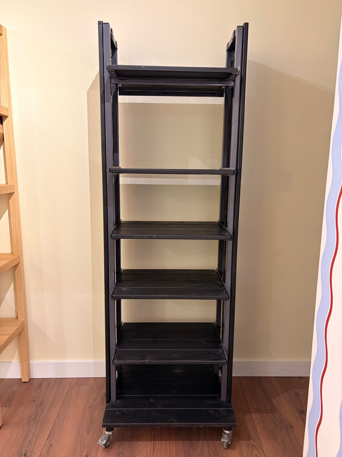 Zwart Verrijdbare stelling met 5 Planken - 180x60x40cm, Ophalen, Gebruikt
