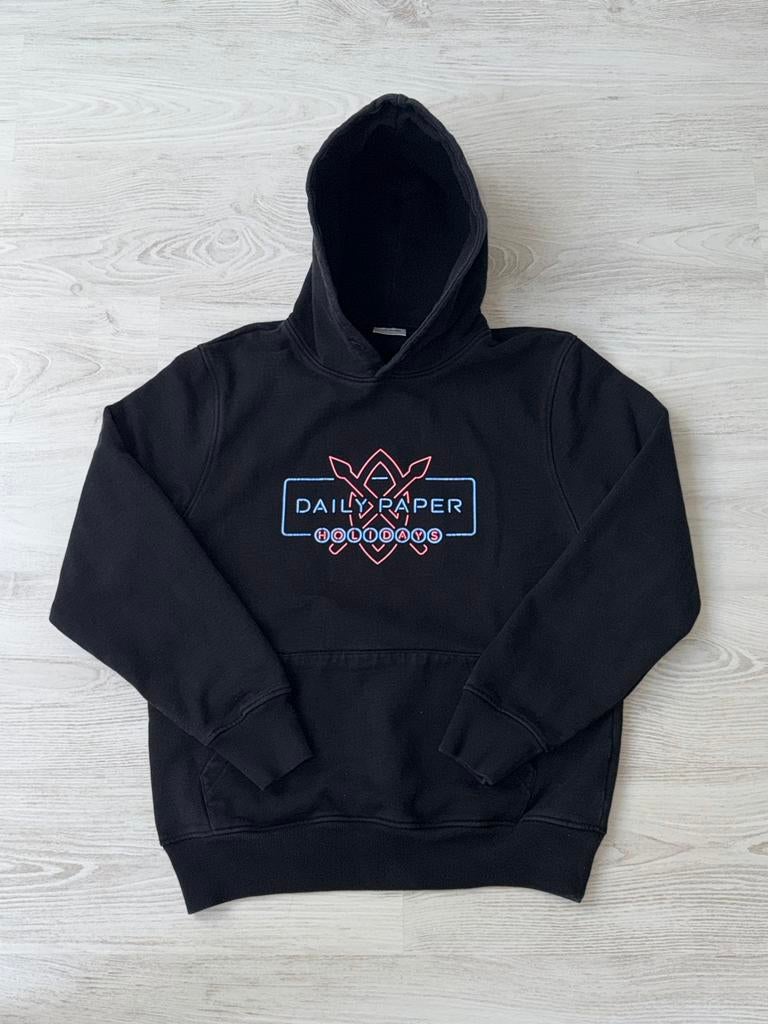 Daily Paper Hooligans Hoodie Zwart Maat M, Ophalen of Verzenden, Zo goed als nieuw, Maat 48/50 (M), Zwart