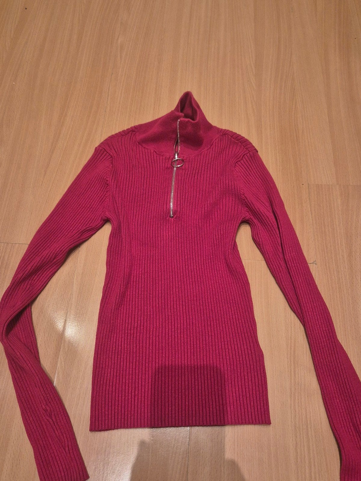 Melting Stockholm rode coltrui met rits, Kleding | Dames, Truien en Vesten, Ophalen of Verzenden, Zo goed als nieuw, Maat 36 (S)
