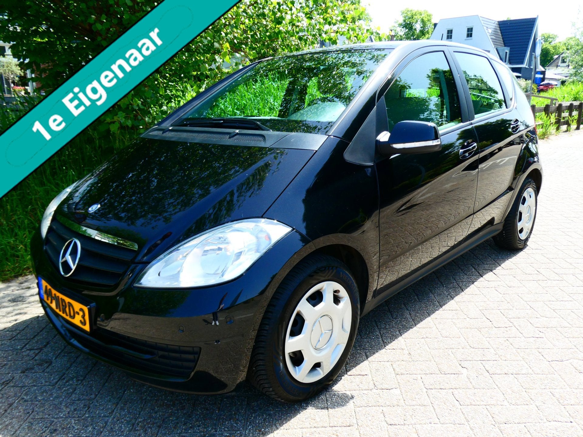 Mercedes-Benz A-klasse 160 Automaat 1e eig. Airco Cruise PDC, Euro 5, Beige, Zwart, Origineel Nederlands