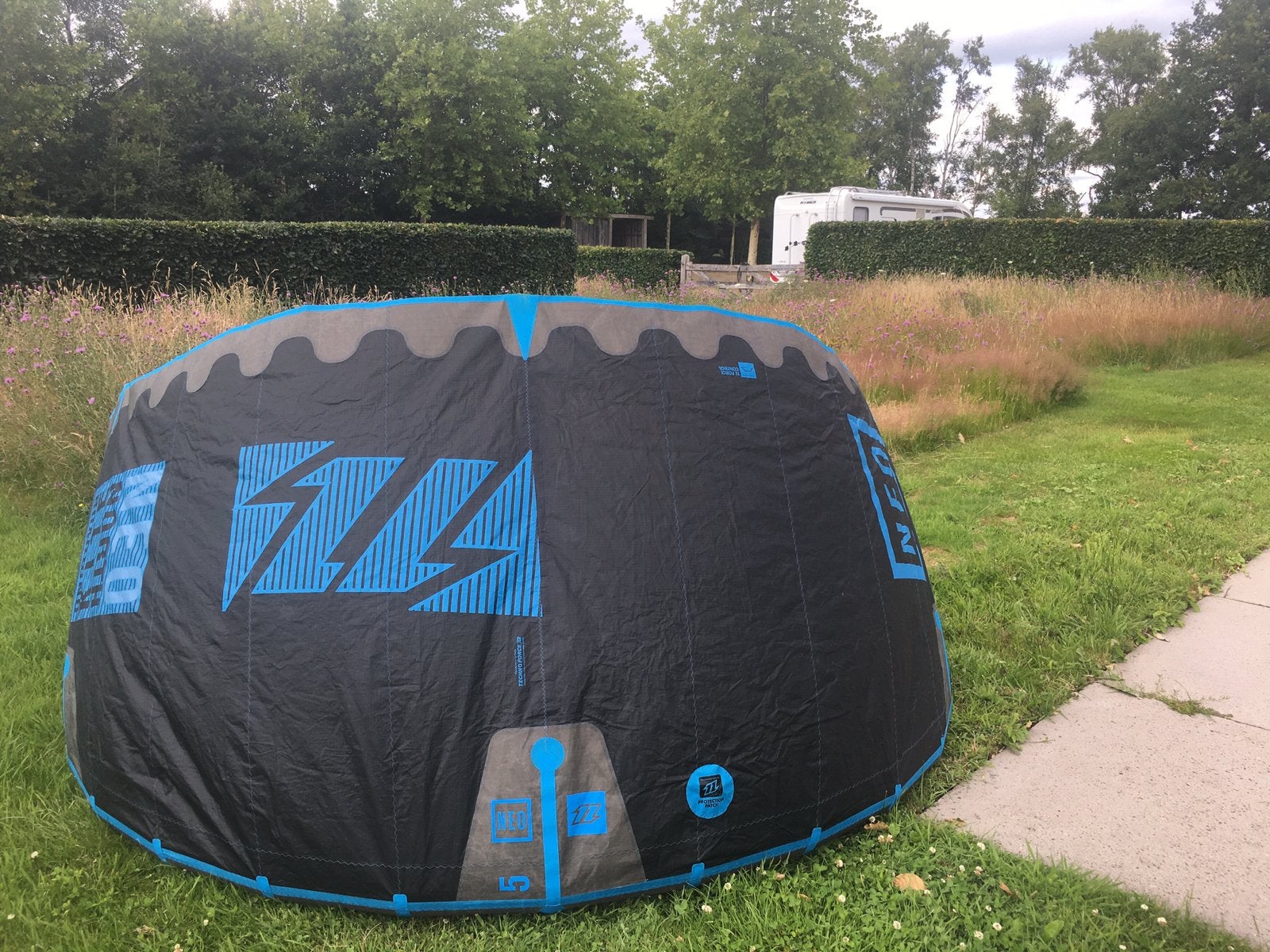 Duotone Neo 5 M2 special edition, Watersport en Boten, Geen board, Ophalen of Verzenden, Zo goed als nieuw, 5 m²