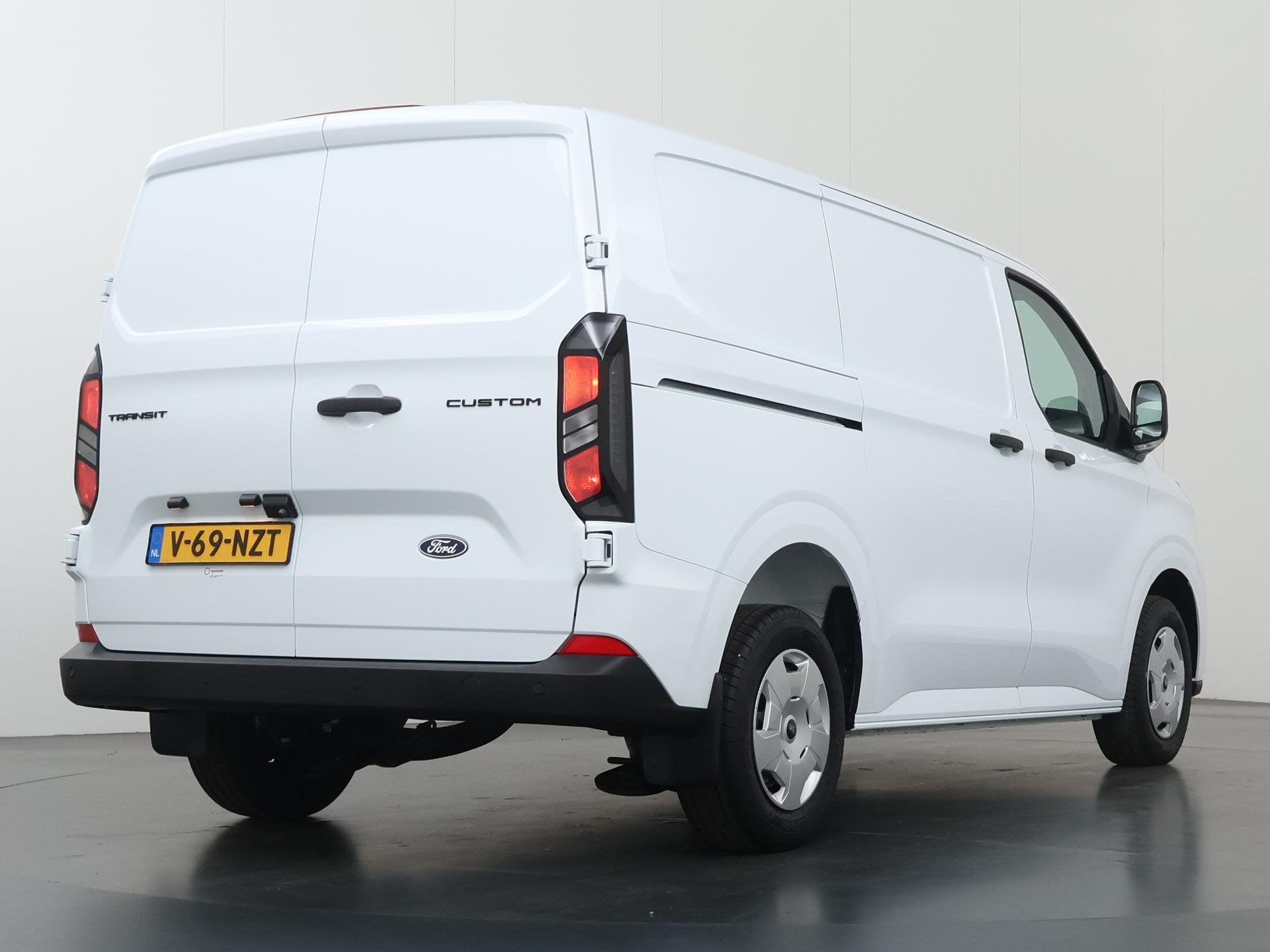 Ford Transit Custom 300 | 2.0 TDCI | L1 H1 | TREND | AIRCO |, Auto's, Voorwielaandrijving, 1803 kg, Gebruikt, Euro 6