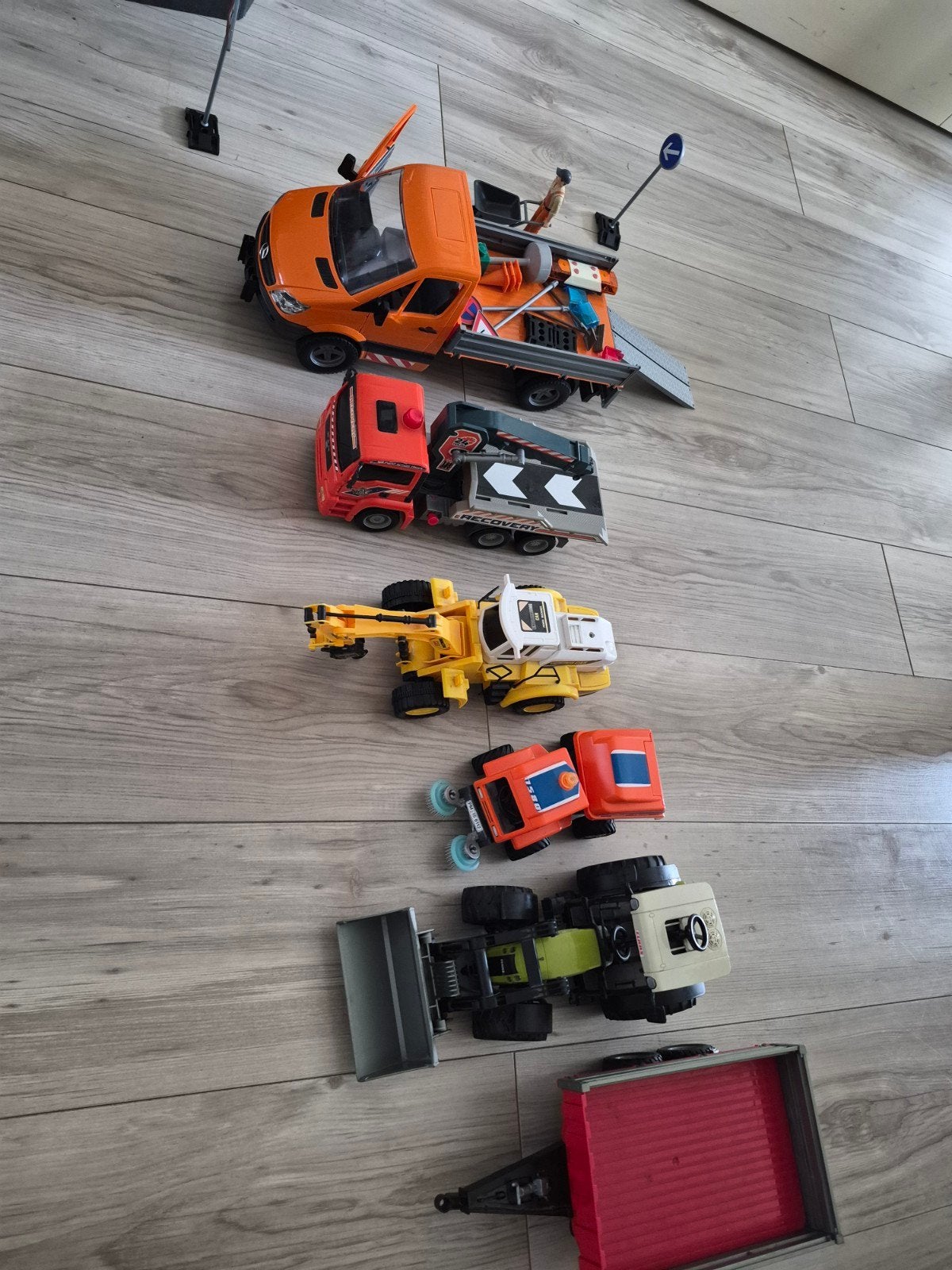 Grote collectie  speelgoedvoertuigen 2 wagens merk Bruder., Ophalen, Gebruikt