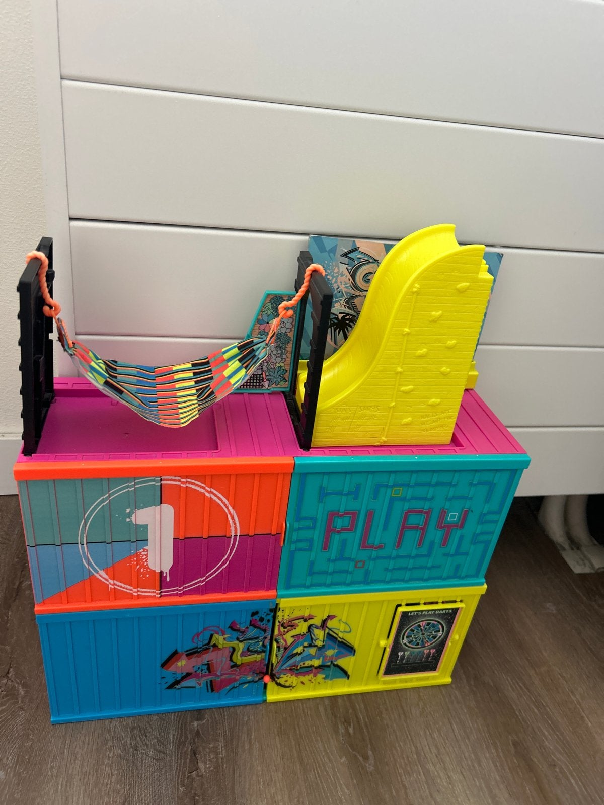 L.O.L. Surprise! Clubhouse Speelset met Meubels en Poppen, Ophalen of Verzenden, Zo goed als nieuw, Meisje