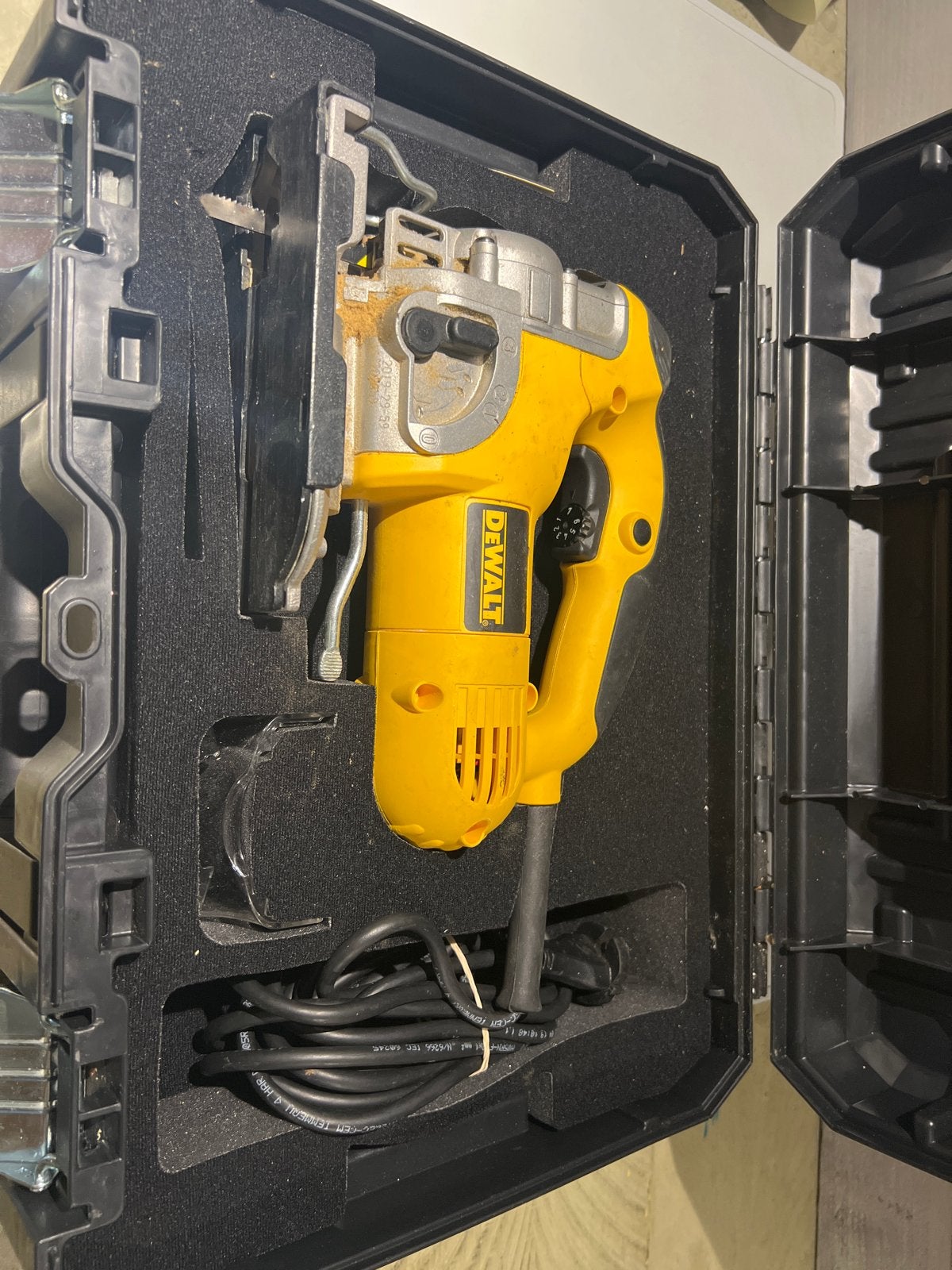 DeWalt Decoupeerzaag - Zo goed als nieuw, N, N, Ophalen of Verzenden, Zo goed als nieuw