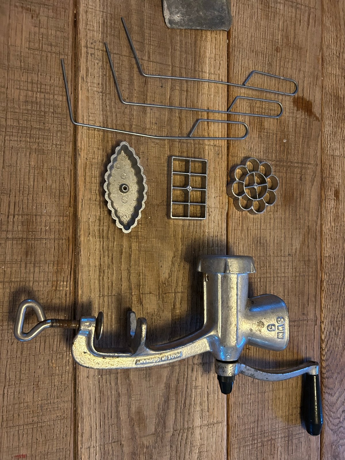 Vintage SWM 5 vleesmolen – Made in Germany – met hulpstukken, Antiek en Kunst, Ophalen of Verzenden