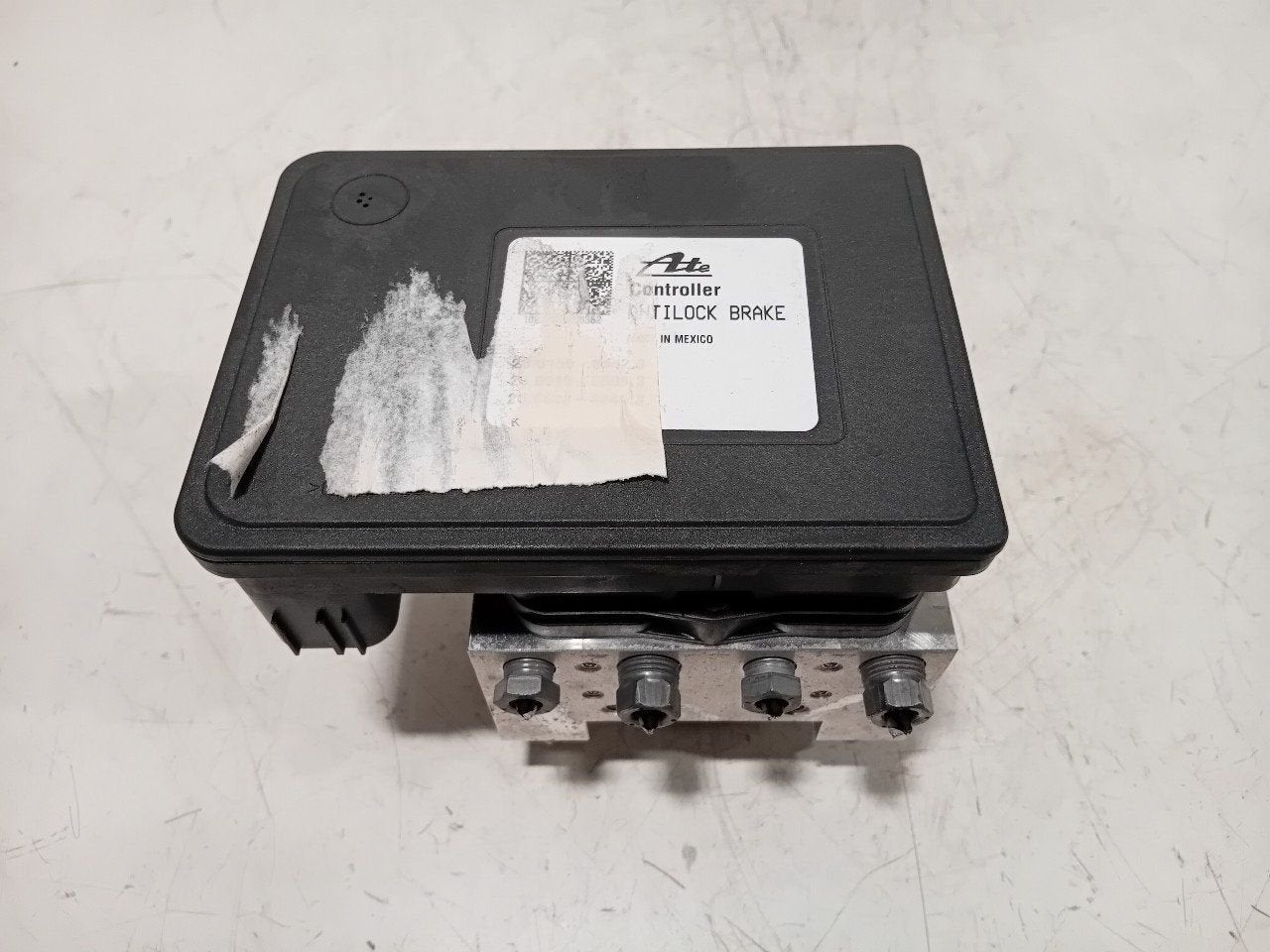 Abs pomp Jeep Compass, Auto-onderdelen, Jeep, Onderdelen@venauto.nl, Van der Ven Autorecycling B.V., Gebruikt