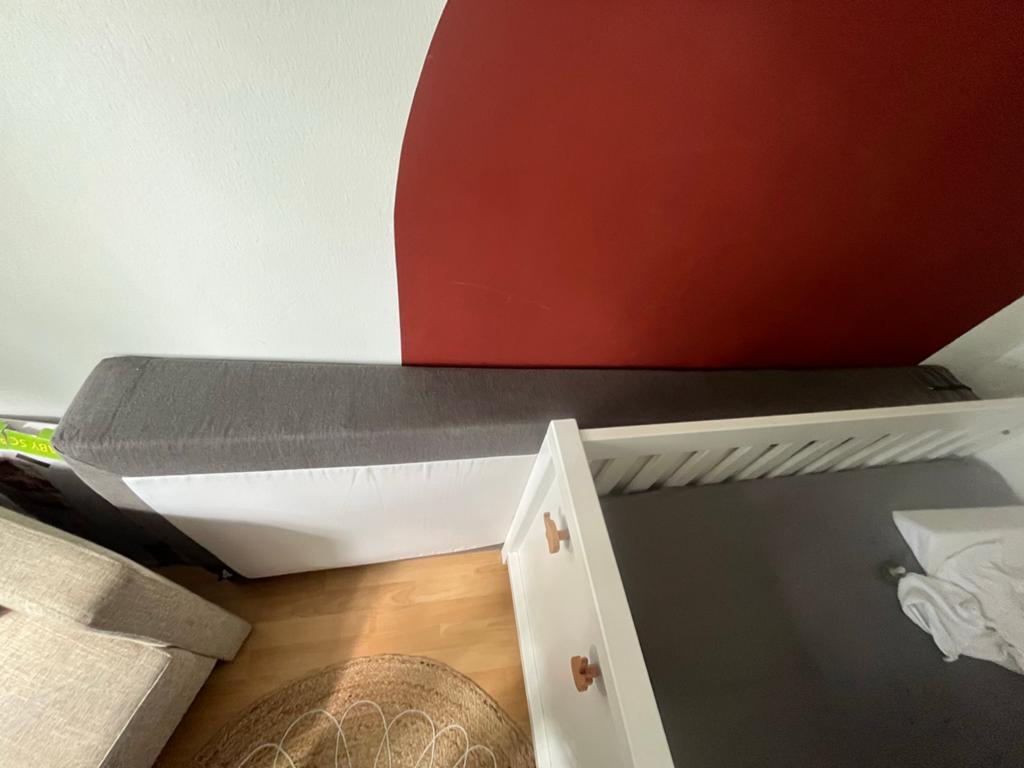Gratis af te halen: 2 matrassen 195 x 80 x 18,5 cm, Ophalen, Gebruikt, Eenpersoons, 190 cm of minder