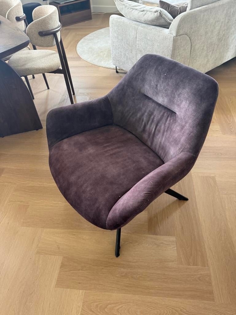 Moderne grijs paarse eetkamerstoel met draaivoet, Ophalen, Minder dan 75 cm, Zo goed als nieuw, Stof