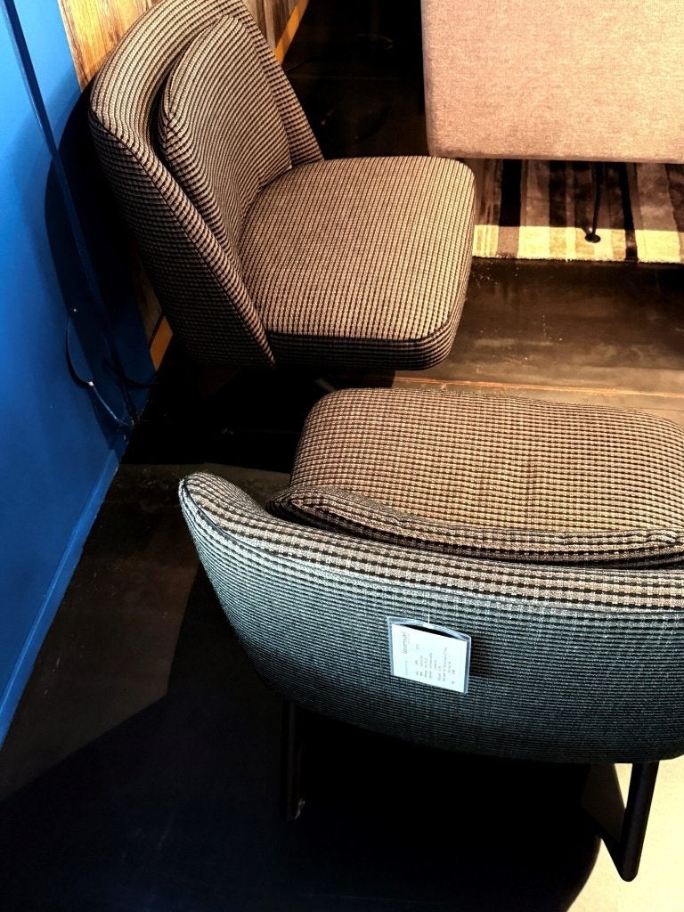 2 Tonio fauteuils Passe Partout van € 1966,- nu € 999,-(NEW), Ophalen, Nieuw, 75 tot 100 cm, Hotel chique