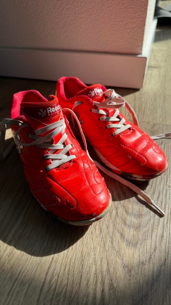 Reece hockeyschoenen maat 32 – goede staat, Sport en Fitness, Hockey, Ophalen of Verzenden, Gebruikt, Schoenen