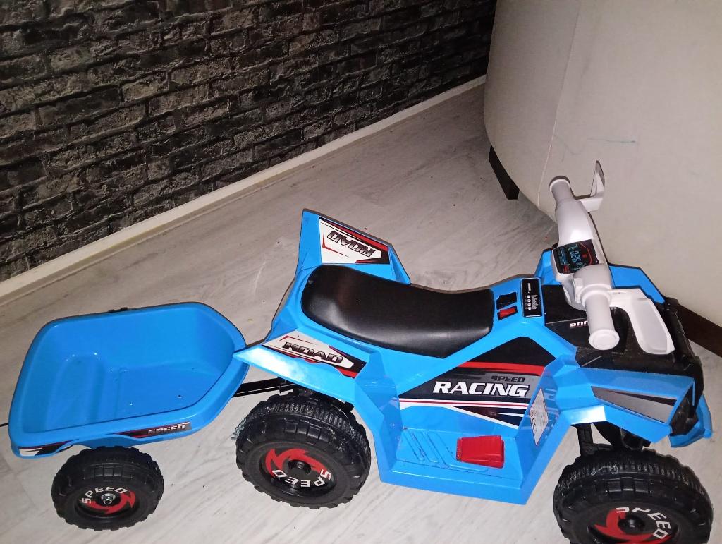 Kinder quad blauw, Ophalen, Zo goed als nieuw