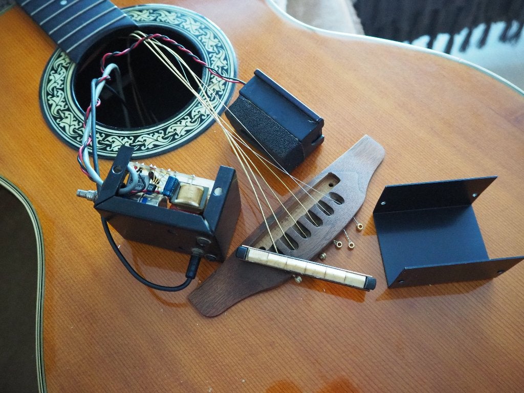 OVATION - Technici - OVATION Hulp gezocht!, Ophalen, Gebruikt, Western- of Steelstringgitaar, Met (piezo-)element