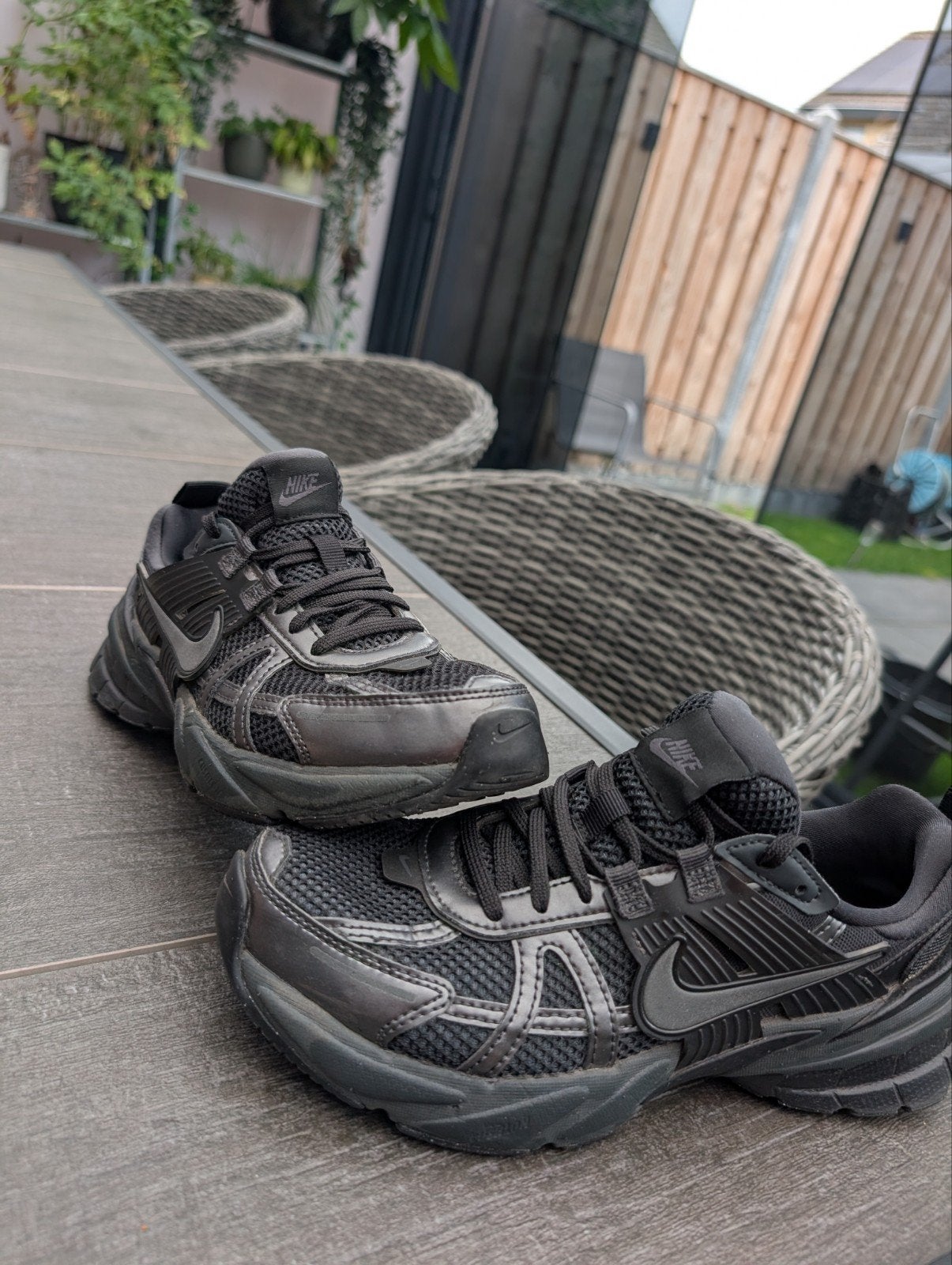 Nike sneakers maat 38 - amper gedragen, Zwart, Nike, Ophalen of Verzenden, Sneakers of Gympen