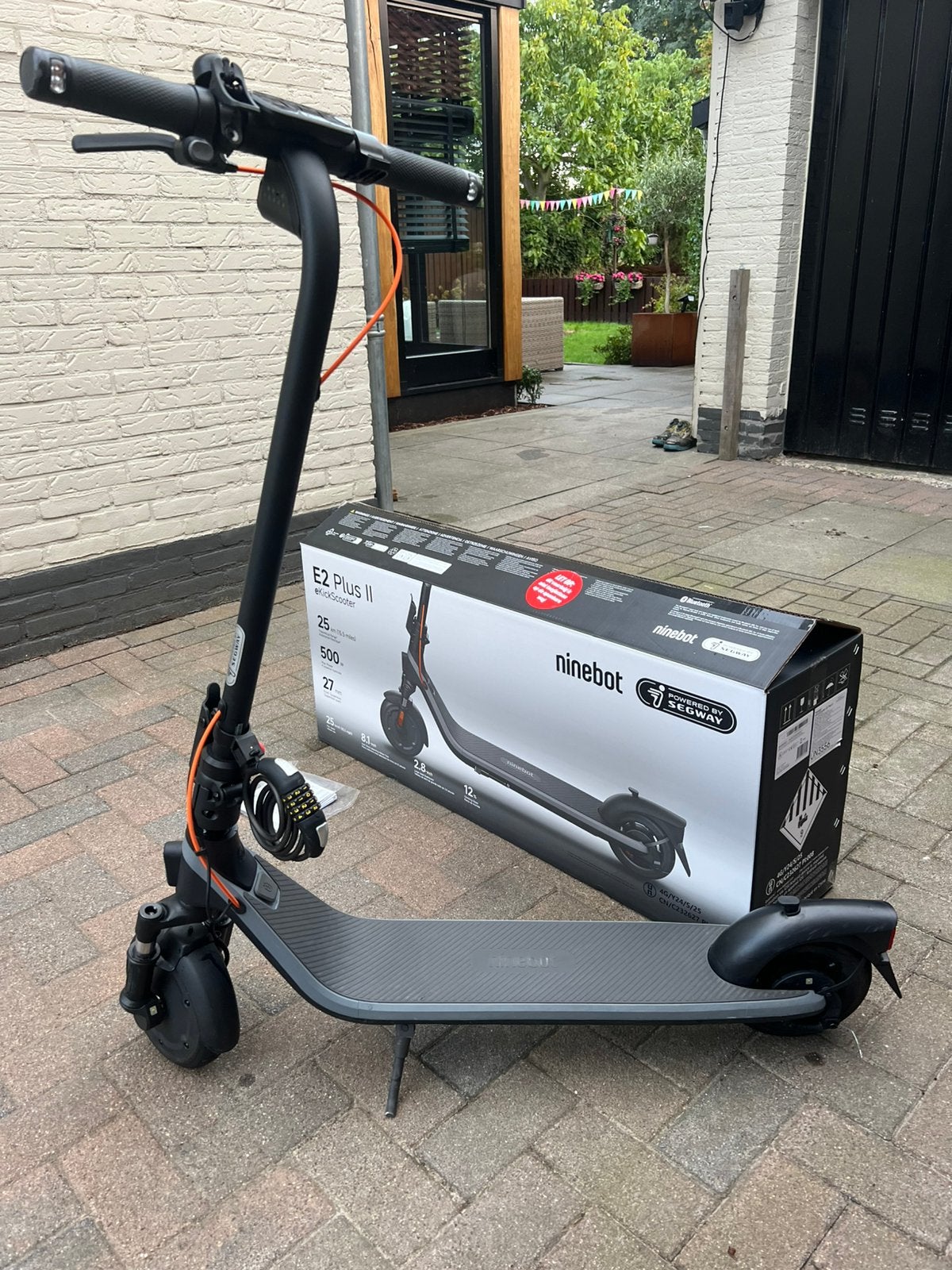 Ninebot KickScooter E2 Plus II – als nieuw incl. garantie, Ophalen, Zo goed als nieuw, Elektrische step (E-scooter)