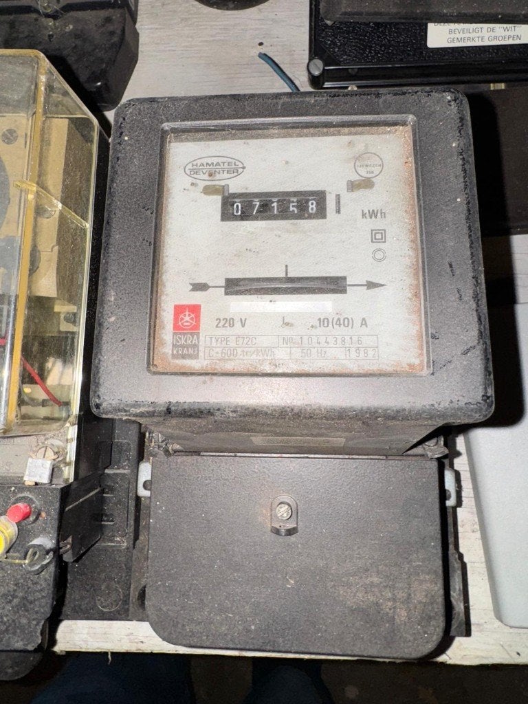 Kilowattuur meter, Ophalen, Kabel of Snoer