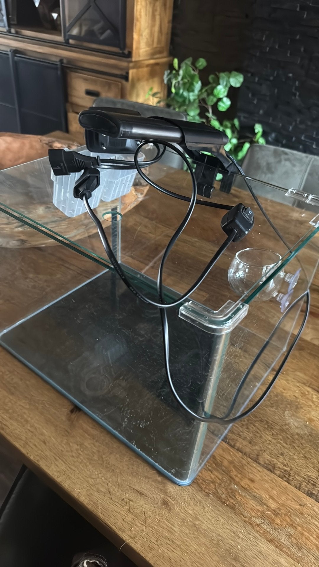 Aquarium verlichting , socket duo , dennerle 55 liter pro, Ophalen, Gebruikt, Dennerle, Leeg aquarium