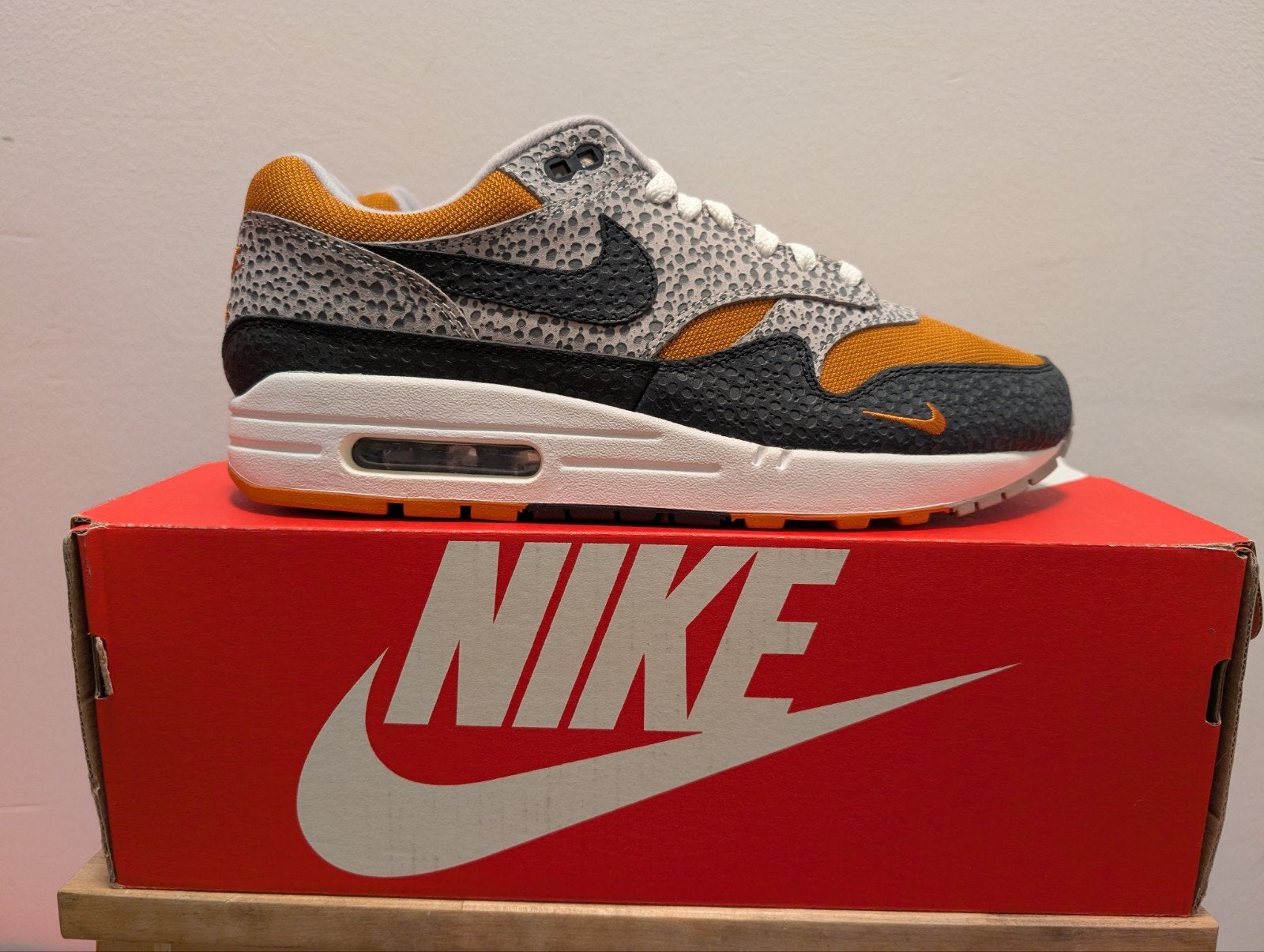Nike Air Max 1 size? Safari (2018) 43, Nike air max, Overige kleuren, Nieuw, Ophalen of Verzenden