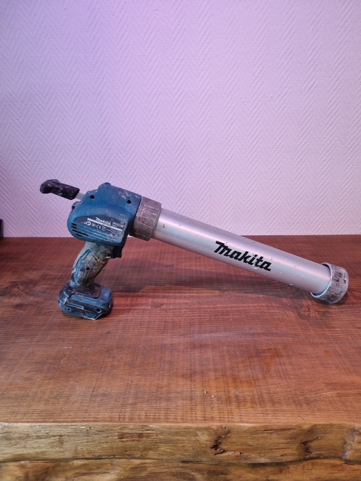 makita worstenspuit, Ophalen, Zo goed als nieuw, Driepoot