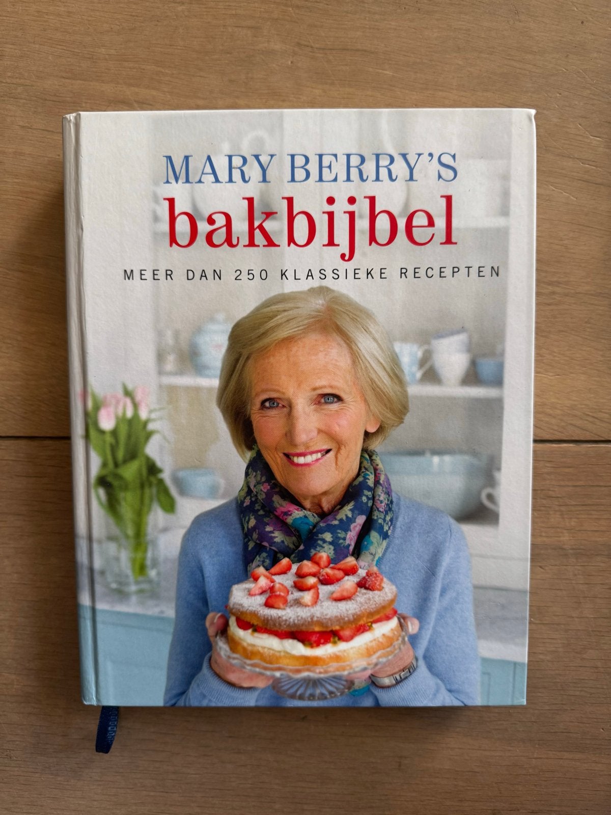 Mary Berry's Bakbijbel: Meer dan 250 klassieke recepten, Ophalen of Verzenden, Zo goed als nieuw