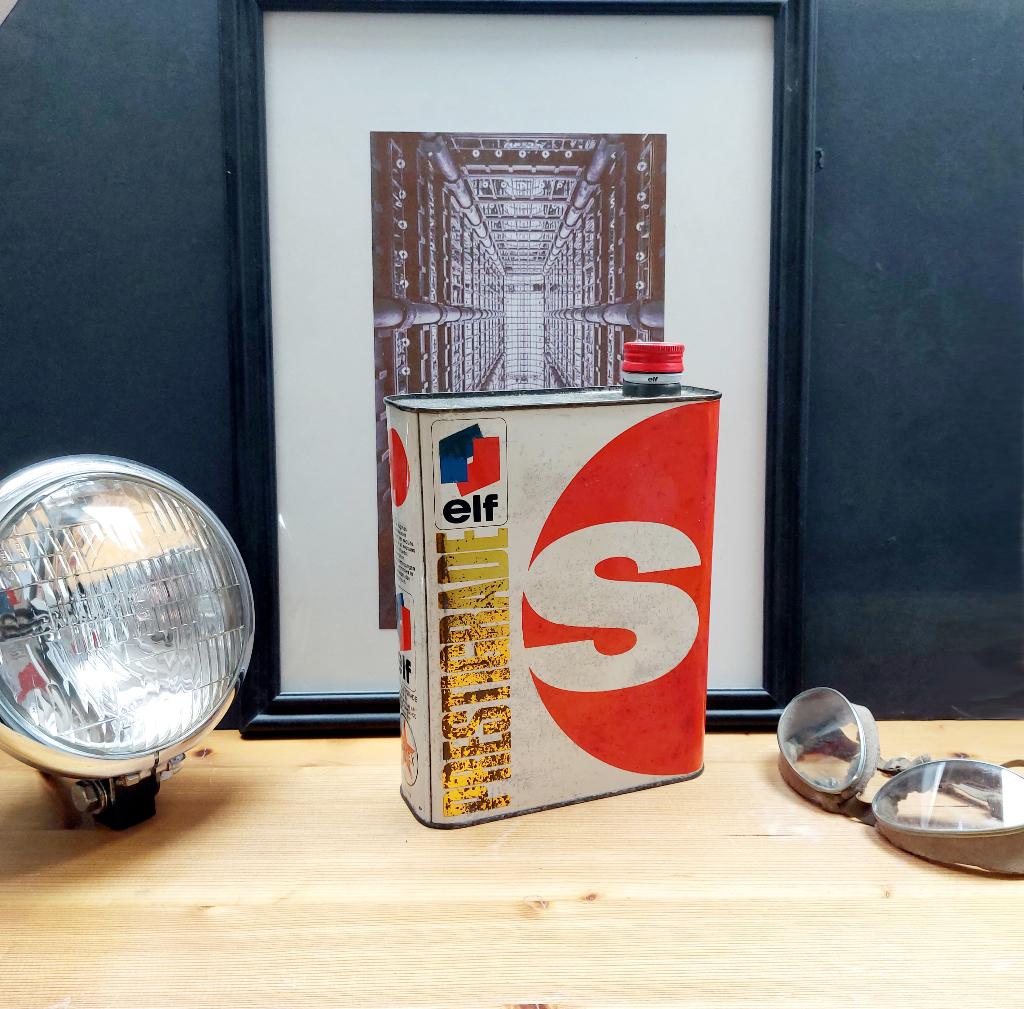 ELF Olieblik Olie blik 2L vintage Oilcan Mancave Garage, Verzenden, Gebruikt, Auto's
