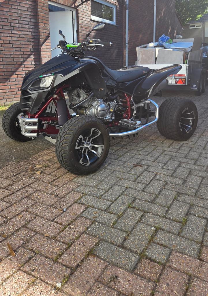 Kawasaki quad 700cc autorijbewijs hele nette staat, 700 cc, 2 cilinders, Meer dan 35 kW