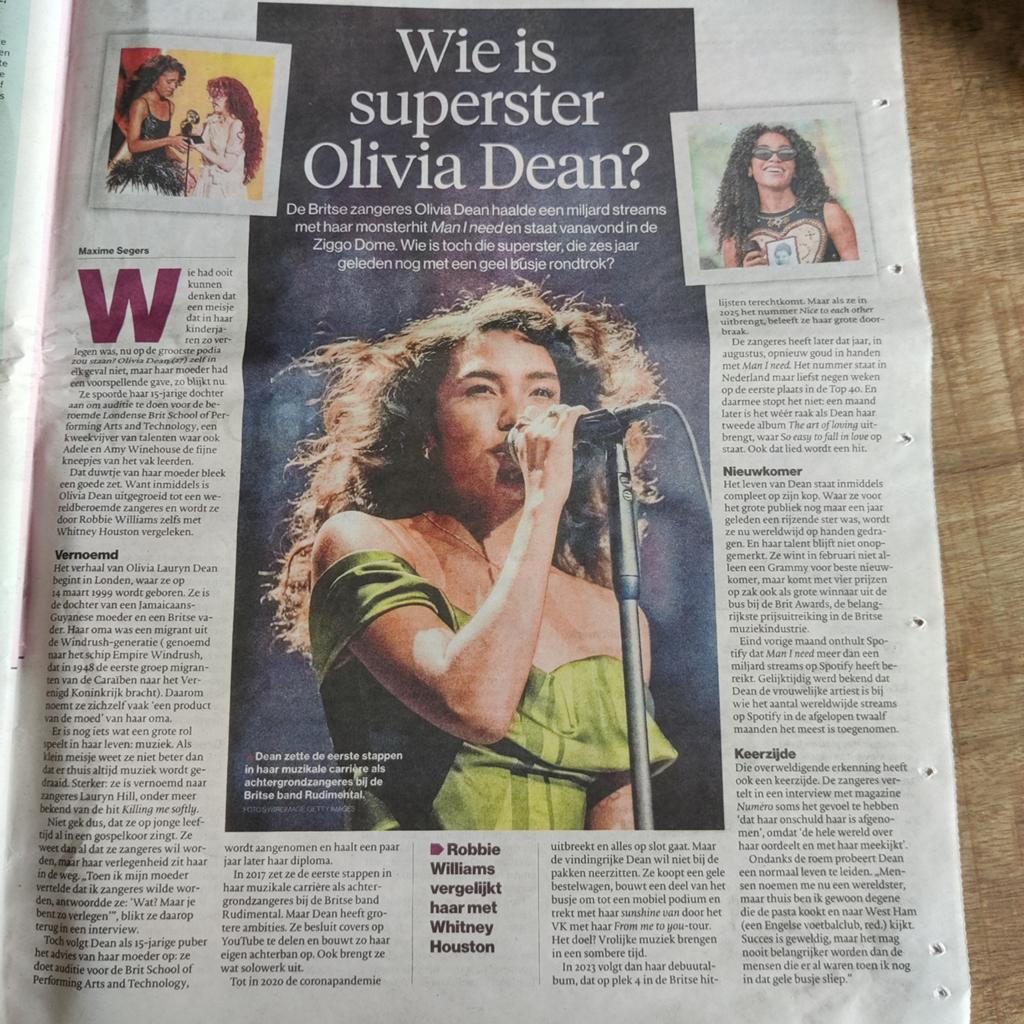 Superster Olivia Dean krantenartikel krantenknipsel, Verzamelen, Tijdschriften, Kranten en Knipsels, Knipsel(s), Nederland, 1980 tot heden
