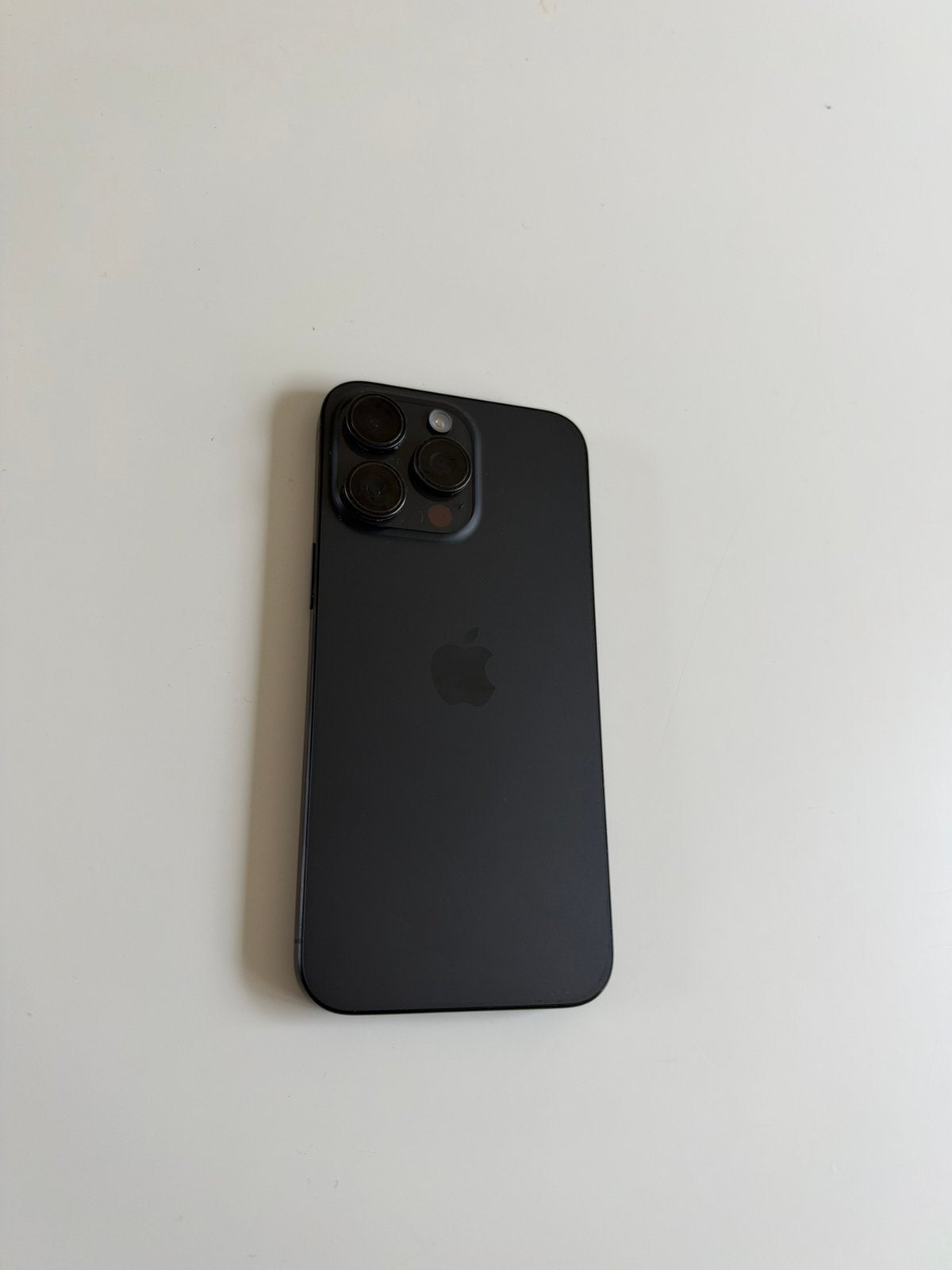 iPhone 15 Pro Max 256 GB hele goede staat, Telecommunicatie, Zwart, IPhone 15 Pro Max, Zo goed als nieuw, Zonder simlock