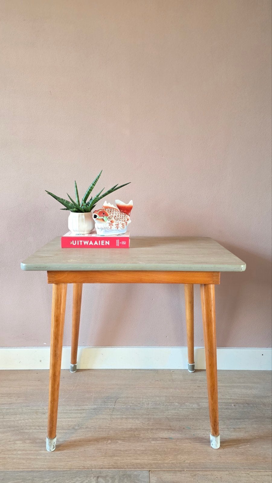 Vintage school tafeltje, bureautje, kinder tafel, bureau, Gebruikt, 60 cm, Hout, Vintage
