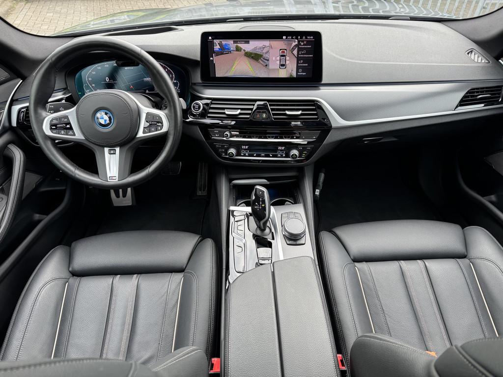 BMW 5 Serie 530e M-sport Schuifdak | Dr.ass.pro | Trekhaak |, Automaat, Achterwielaandrijving, Gebruikt, Euro 6