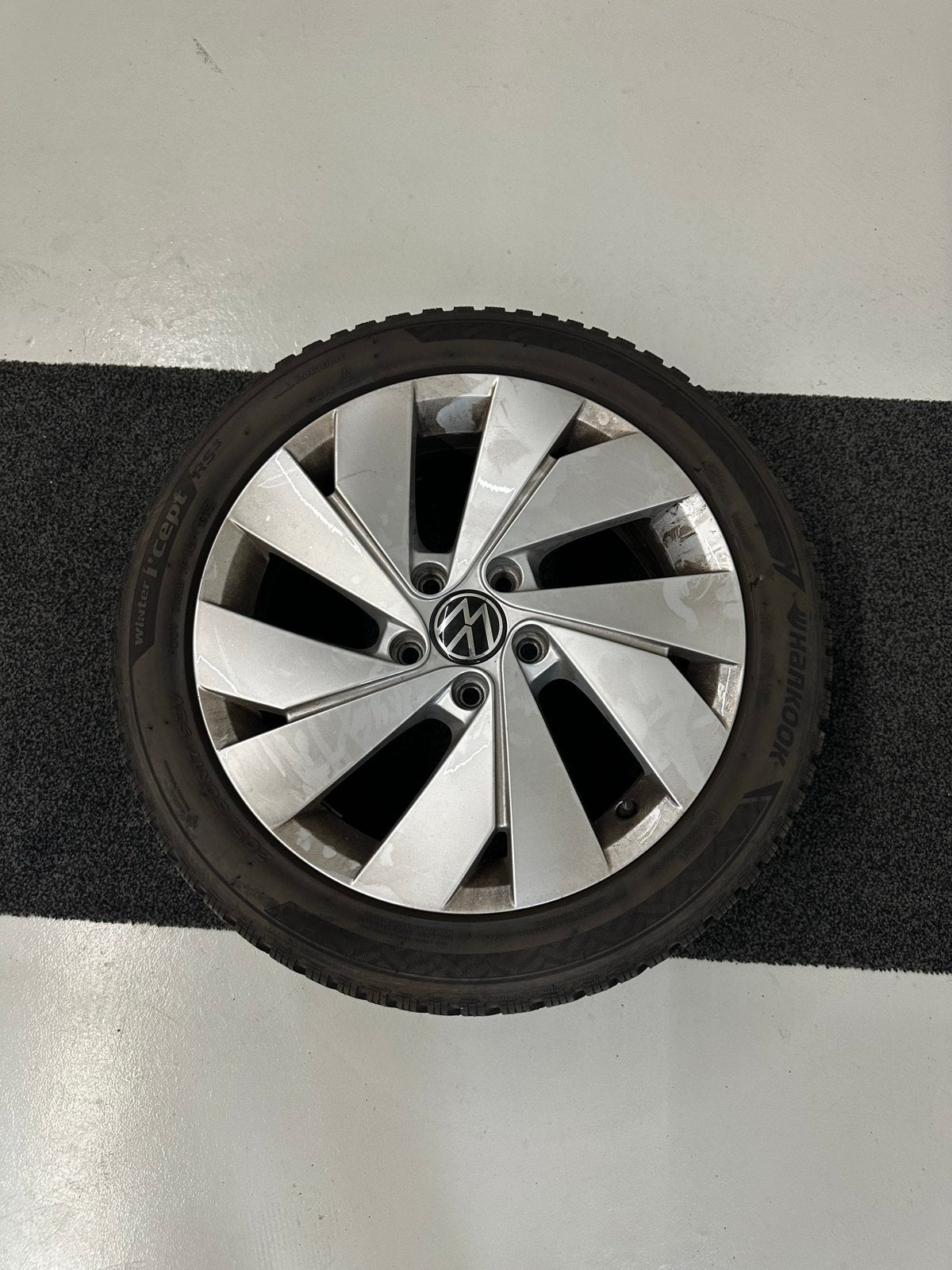 Originele 17 inch volkswagen golf velgen set van 4, Auto-onderdelen, Banden en Velgen, Gebruikt, Banden en Velgen, 17 inch, Personenwagen