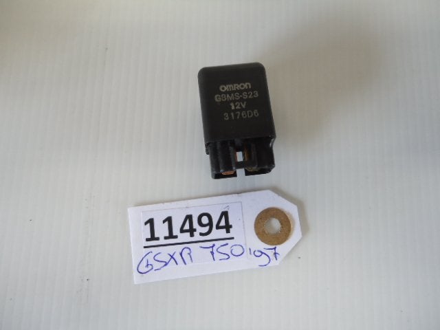 GSXR750 1998 - 2000, 1996 - 1997 Suzuki D1-15027