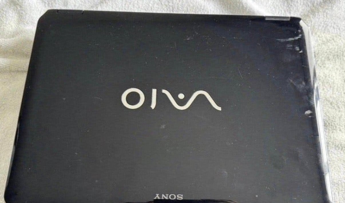 Sony VAIO laptop met oplader - Werkt perfect na reset, Computers en Software, Ophalen of Verzenden, Gebruikt, Qwerty