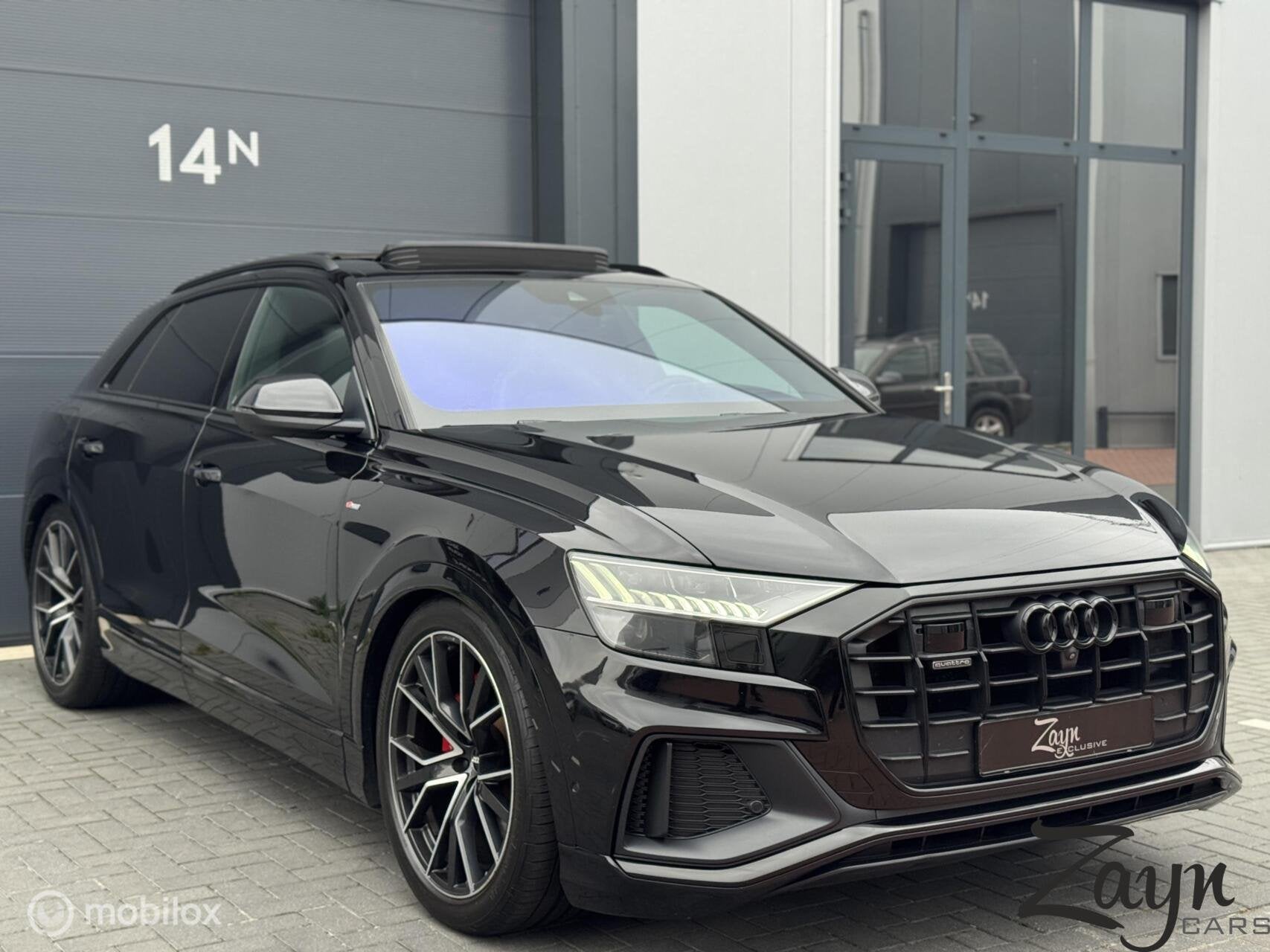 Audi Q8 50 TDI Quattro | S-Line | Pano | Matrix | 3D & 360 |, Auto's, Automaat, Gebruikt, Euro 6, Zwart
