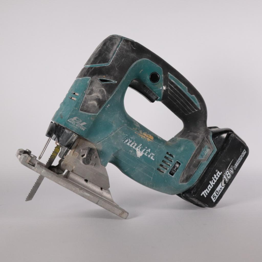 Makita DJV182 Decoupeerzaag + Accu En Lader - Nette Staat, Doe-het-zelf en Verbouw, Gereedschap | Zaagmachines, Makita, Gebruikt