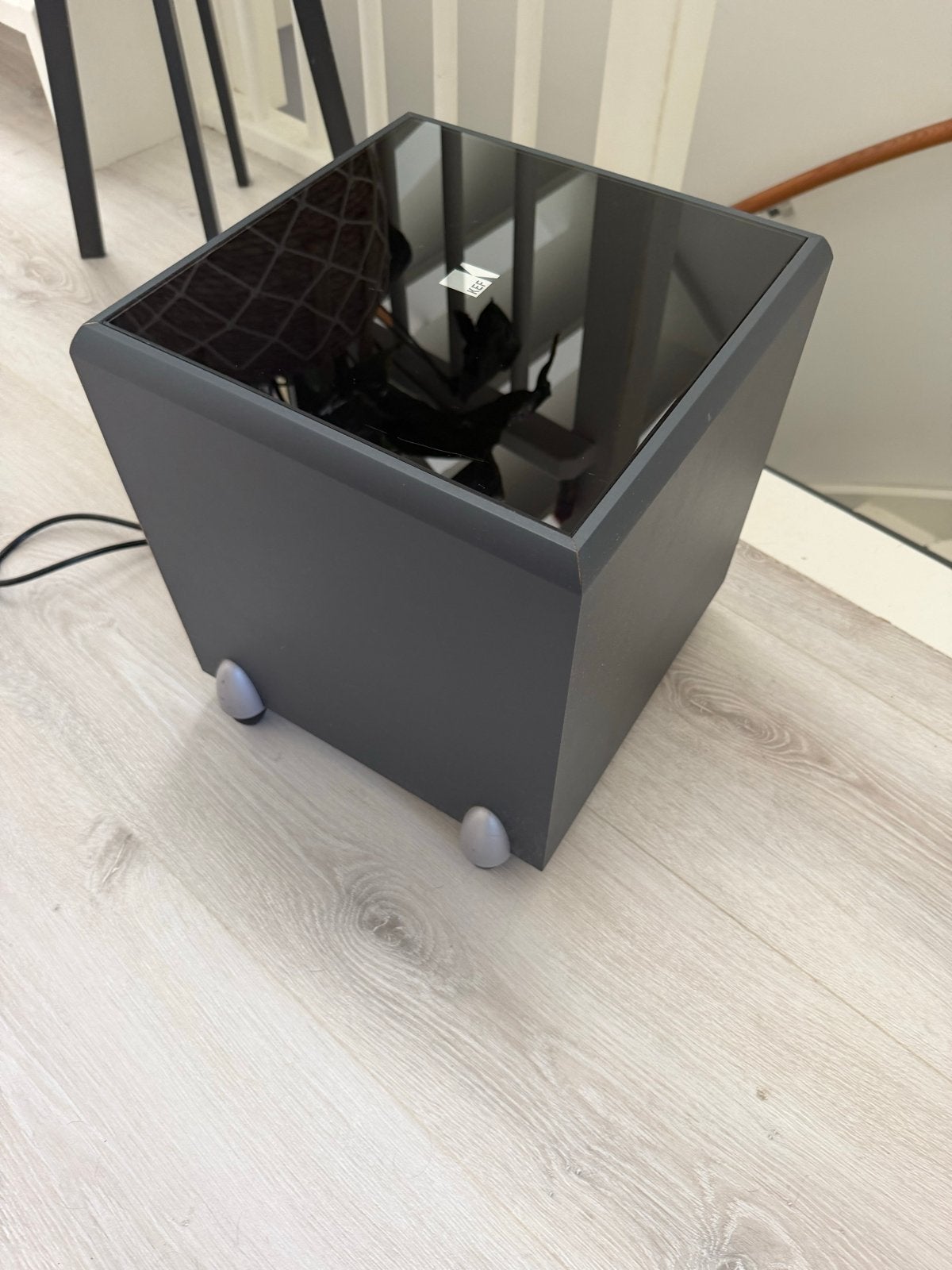 KEF PSW 2000 Subwoofer - Krachtige bas voor uw hifi systeem, Audio, Tv en Foto, Luidsprekers, 150 watt of meer, Gebruikt, Subwoofer