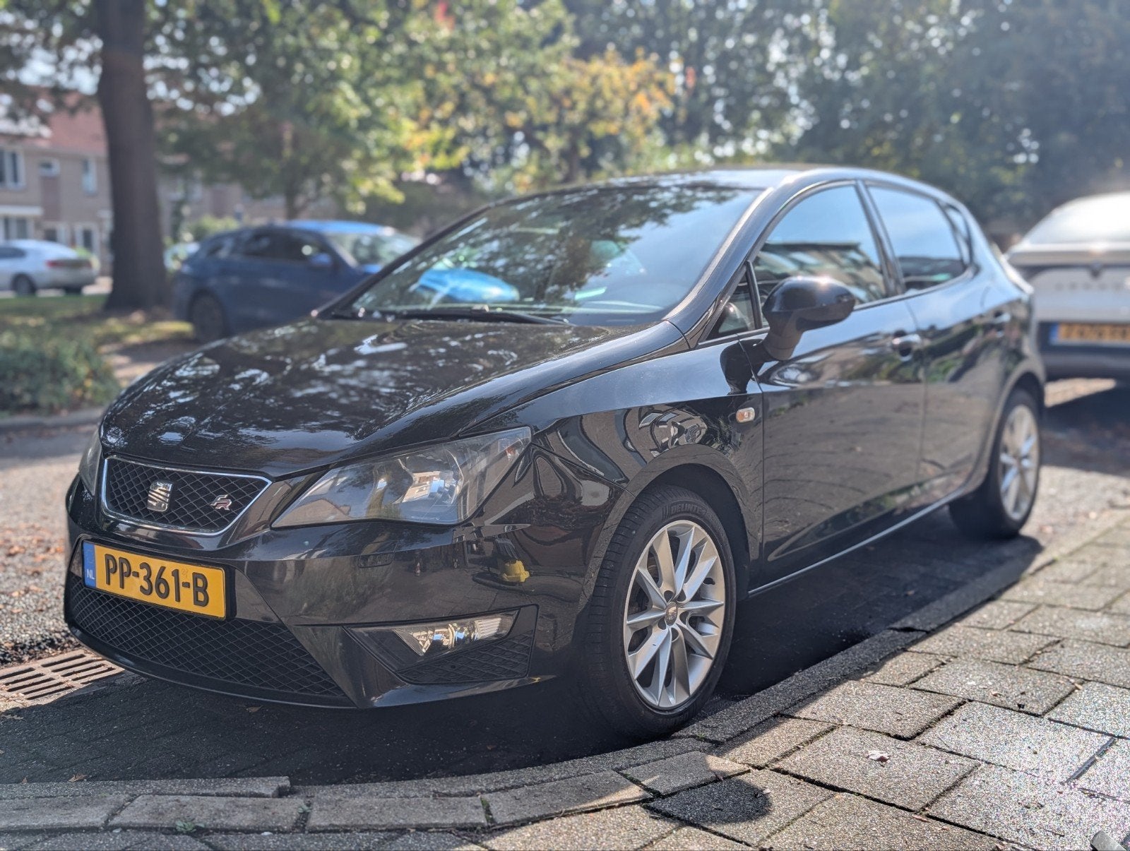 Seat Ibiza 1.2 TSI 77KW 2013 Zwart, Auto's, Voorwielaandrijving, 40 €/maand, 990 kg, 1200 kg