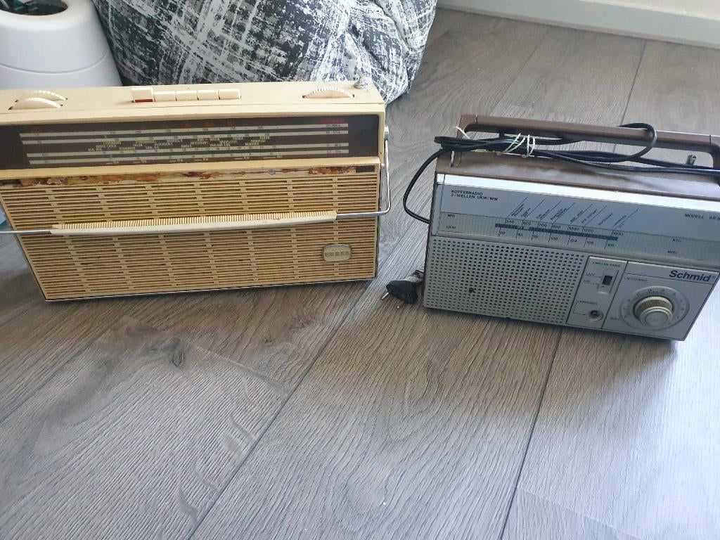 vintage Schmid koffer-radio uit de jaren '70 of '80., Antiek en Kunst, Ophalen