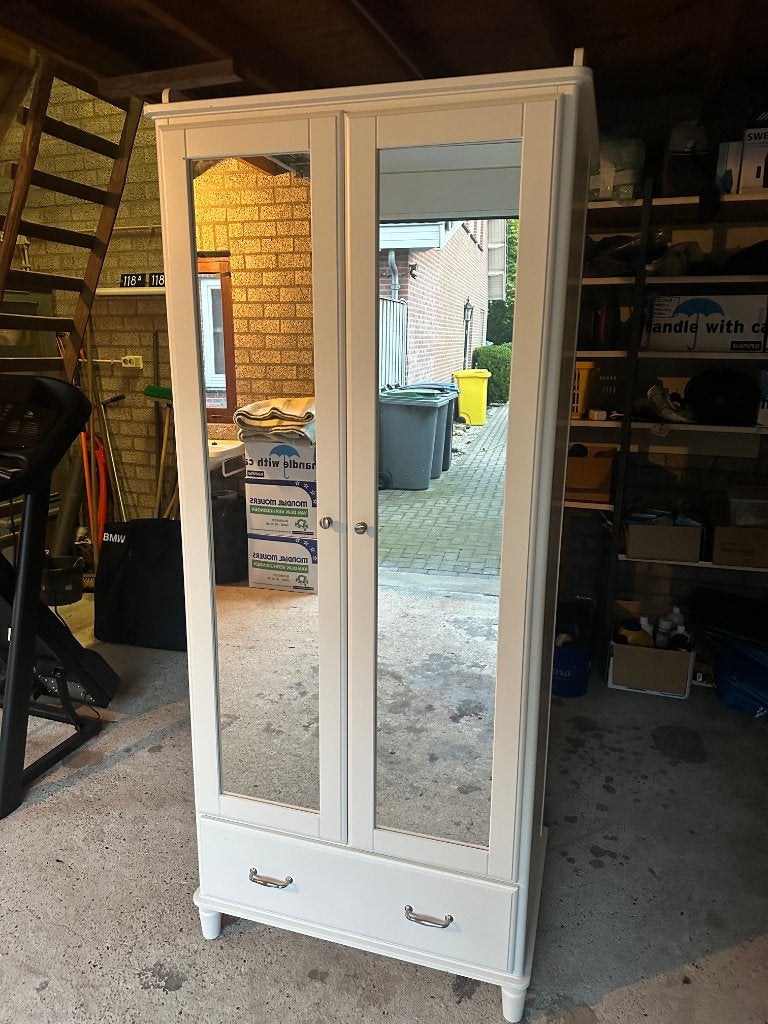 Ikea Tyssedal kledingkast met spiegel wit, 200 cm of meer, Zo goed als nieuw, 50 tot 75 cm, 50 tot 100 cm