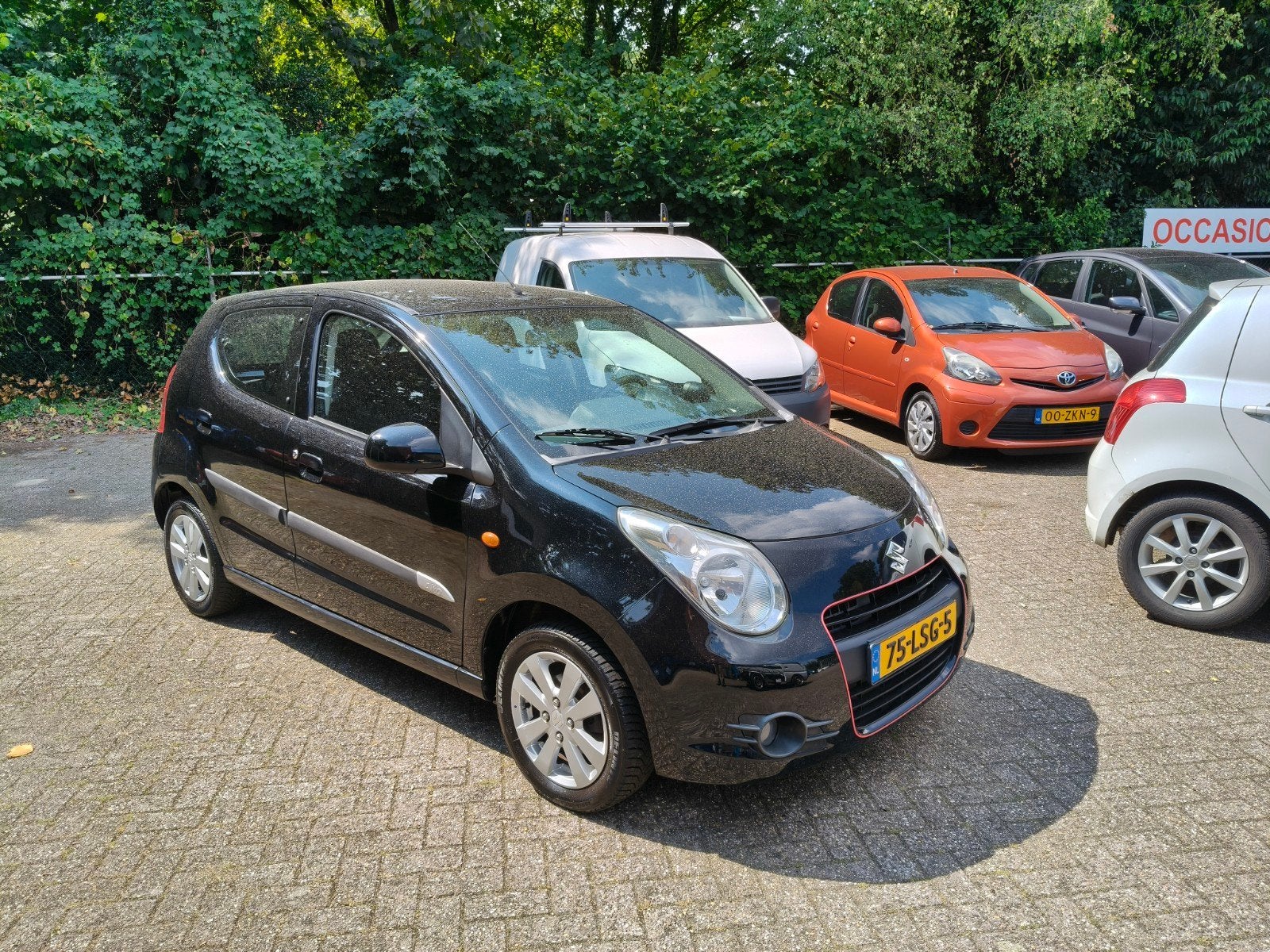 Suzuki Alto 1.0 2010 Zwart, Airco,5 Zuinig, Dealer onderhoud, Voorwielaandrijving, Stof, 4 stoelen, Handgeschakeld