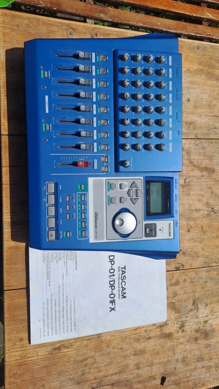 Tascam DP-01FX Digitale Portastudio Recorder, Ophalen, Gebruikt, 5 tot 10 kanalen, Microfooningang