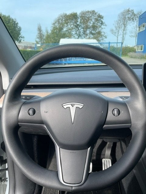 Foto 9 van Tesla Model Y Performance AWD 2024 534 pk btw-auto