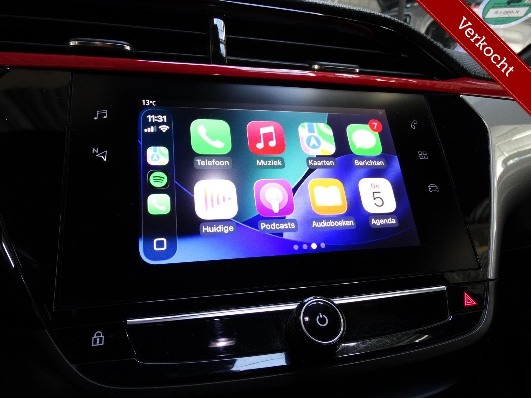 Verkocht. Opel Corsa 1.2 GS Line Carplay / PDC / Trekhaak/ C, Voorwielaandrijving, 101 pk, Gebruikt, Euro 6