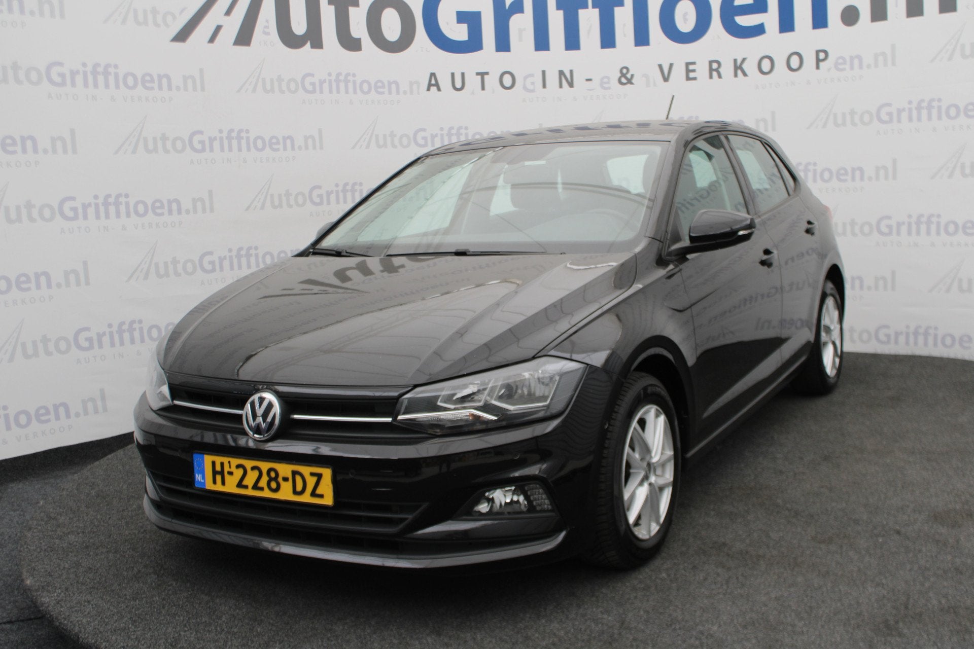Volkswagen Polo 1.0 TSI Comfortline Business nette 5-deurs m, Voorwielaandrijving, Stof, Gebruikt, 1055 kg