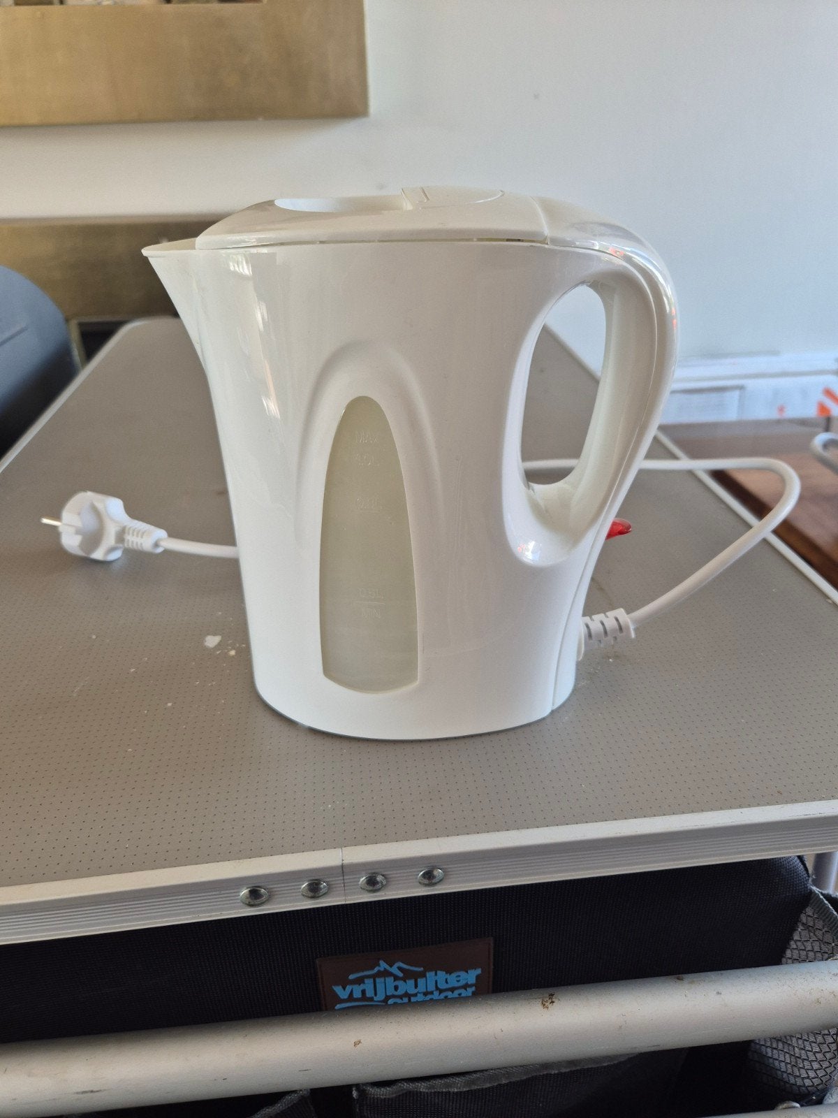 Waterkoker, 1 tot 2 liter, Ophalen