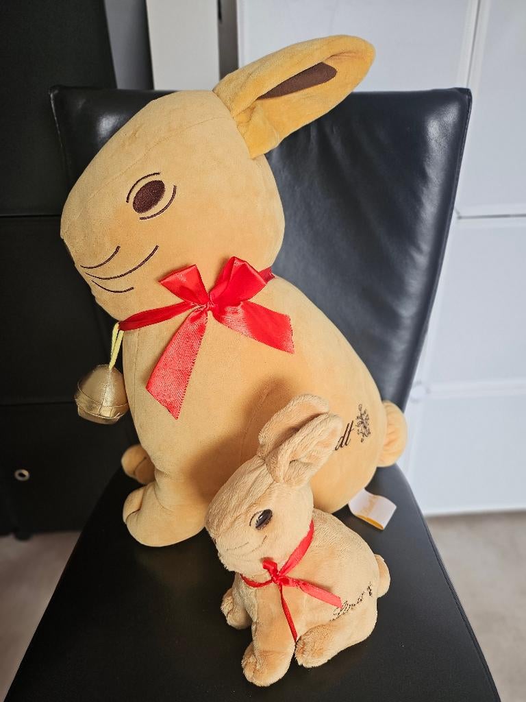 Lindt ( paas) hazen 60 cm en 20 cm, Ophalen of Verzenden, Zo goed als nieuw