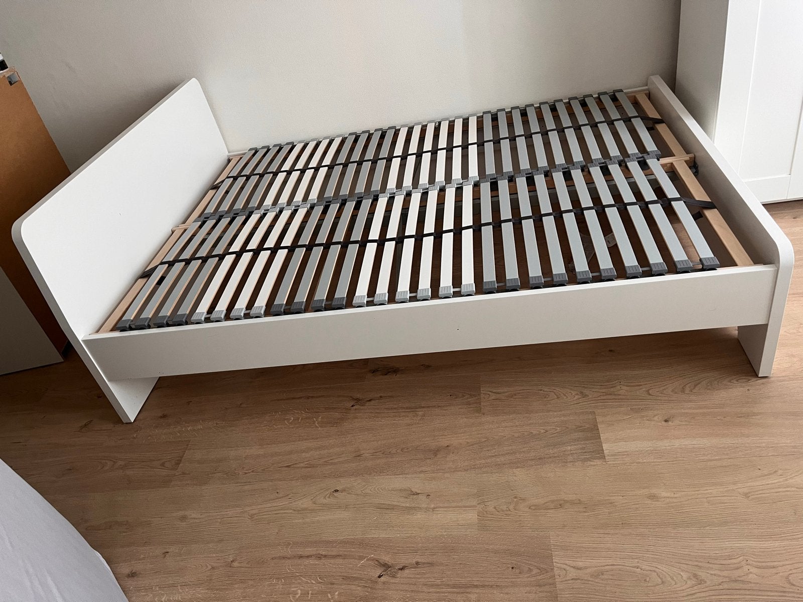 Ikea bed, gebruikt, Ophalen, Wit, 140 cm, Twijfelaar